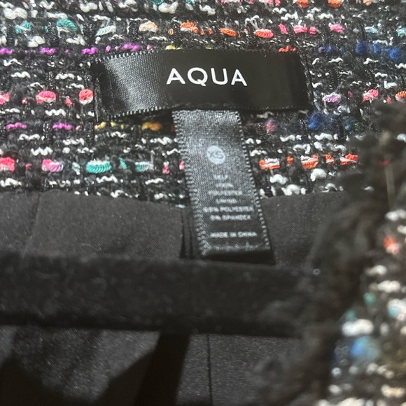 Bloomingdales Aqua brand Tweed Jacket - like new - XS - Picture 4 of 7
